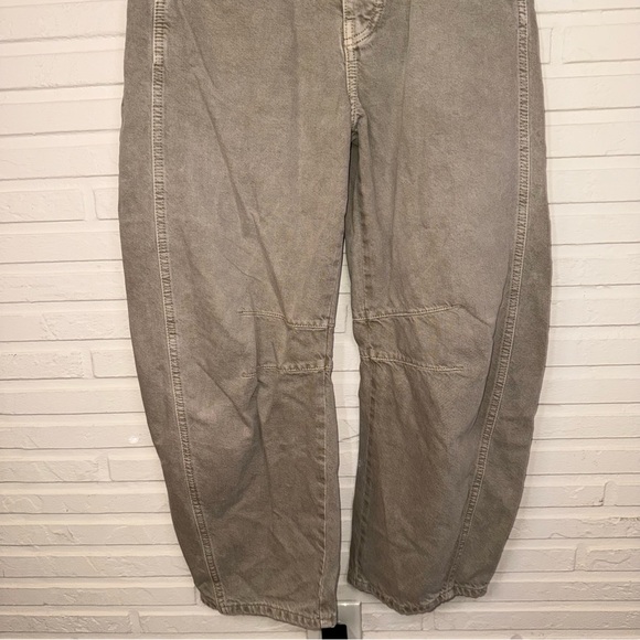 We The Free Mid Rise Button Fly Barrel Good Luck Jeans, Women’s Size 26 - Picture 3 of 10